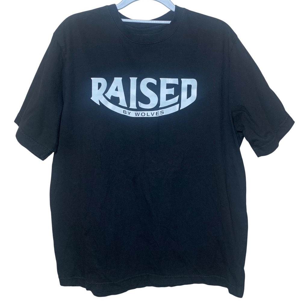 Raised By Wolves‎ Logo Graphic T-Shirt Mens Large Black Excellent Made in Canada